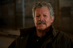 GORDON-PHOTO-300x199